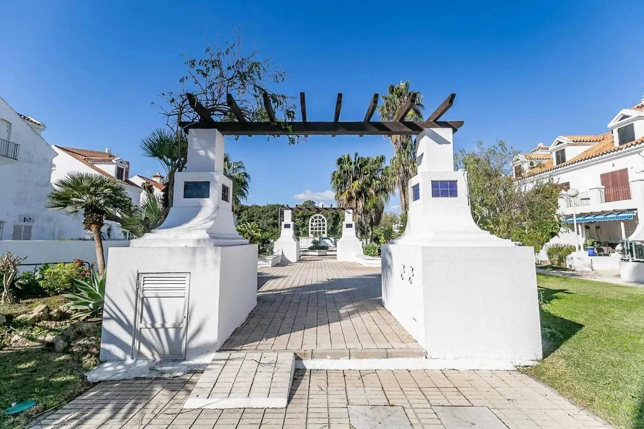 Sur Suites Castillo Fuengirola